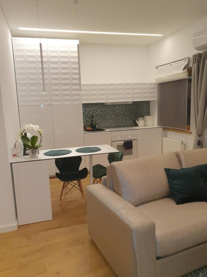 Smaragdo Apartamentai Kaunas Eksteriør bilde